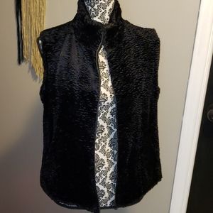 Black  zip vest - 364